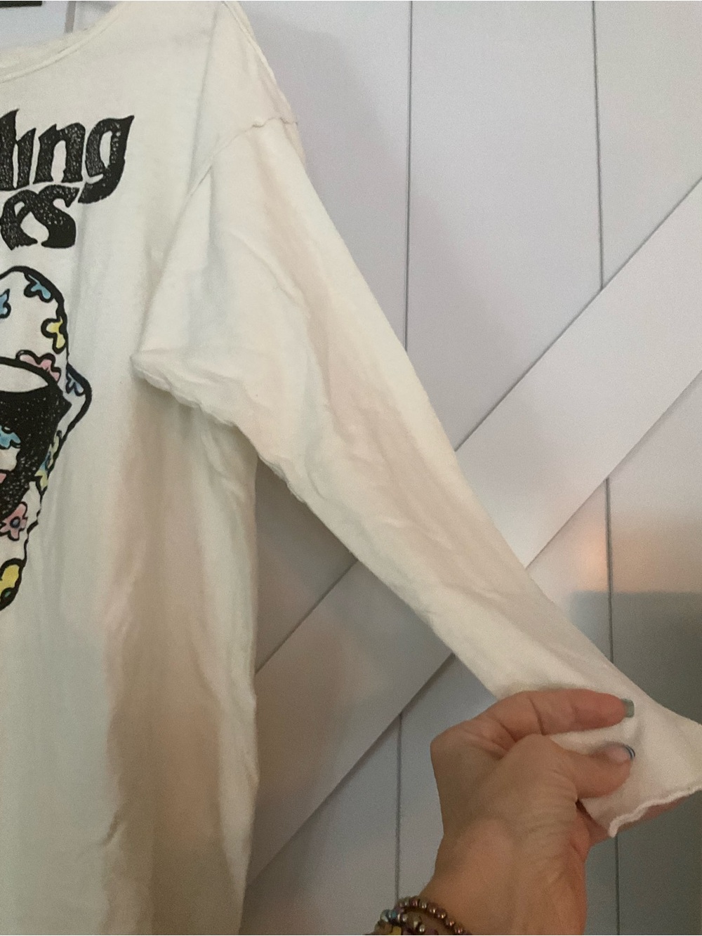 Rolling Stones Cream Long Sleeve Dress with Floral Tongue Graphic - Picture 4 of 7